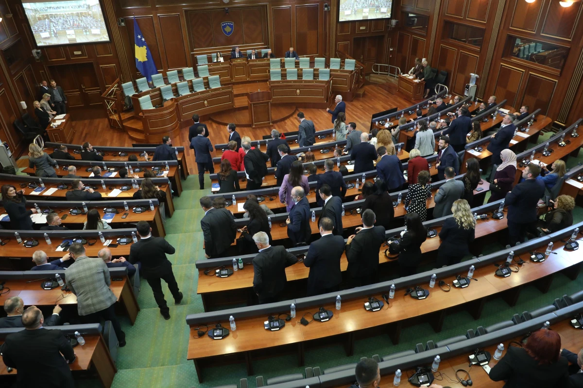 23 dështime për konstituim të Kuvendit, LVV-ja thotë se tani s’ka nevojë për partnerë