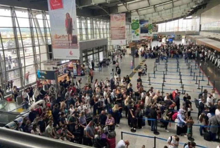 Transporti ajror në rritje, hekurudhat shënojnë rënie gjatë muajit gusht 2026