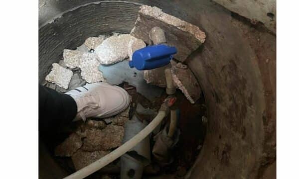 Aksioni i rreptë në kryeqytet: Ujësjellësi shkyç nga rrjeti shtatë konsumatorë për borxhe dhe kyçje ilegale