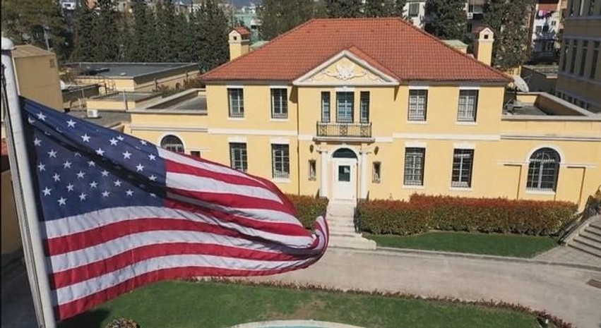 Tensione dhe protesta në Tiranë, Ambasada e SHBA-së lëshon alarmin dhe u bën thirrje qytetarëve