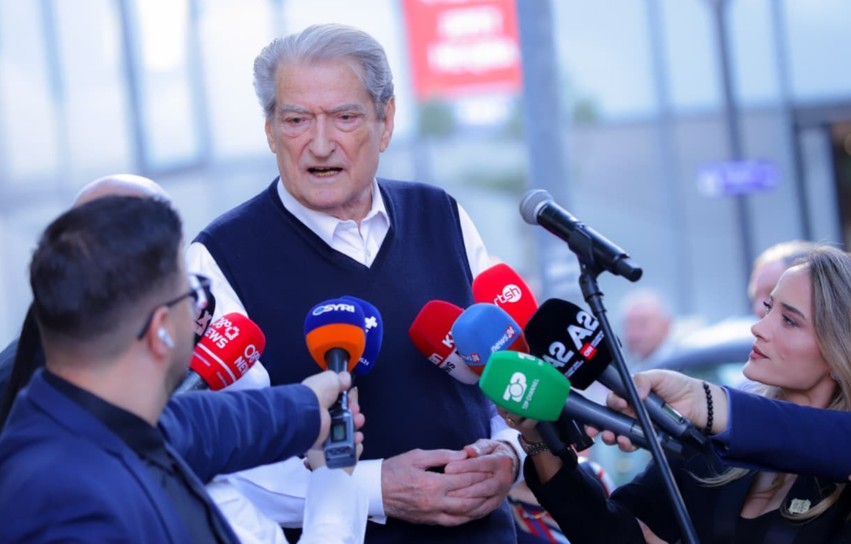 Paraqitja në SPAK, Berisha: Korridoret ishin mbushur me dosje, po përgatiteshin për t'u larguar