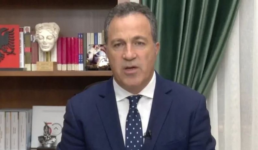 Tensione dhe dhunë në rrugë, Niko Peleshi shtyn seancën plenare dhe jep alarmin për sigurinë kombëtare