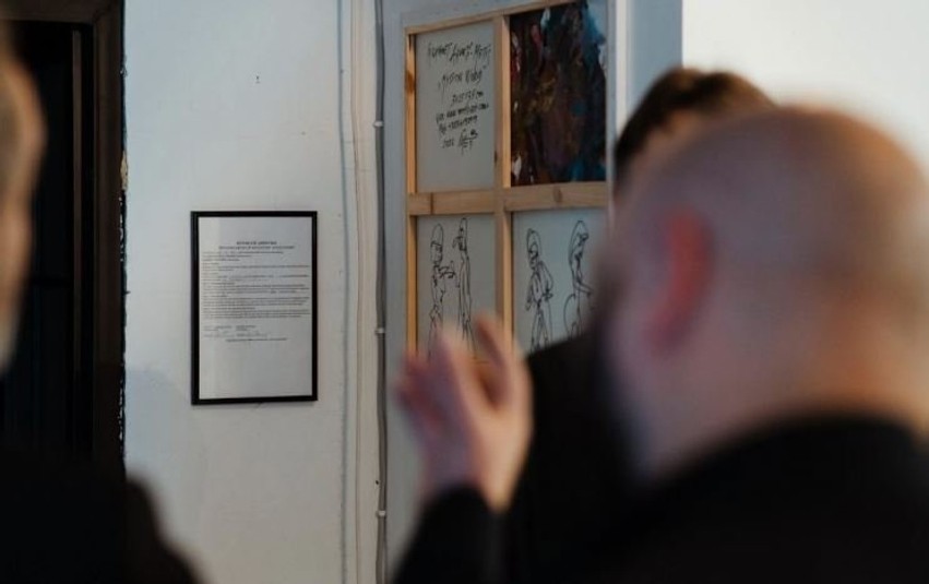 Kryeqyteti bëhet me strehën e artit ndërkombëtar: Hapet ekspozita “PLAY ON” me 12 artistë të njohur