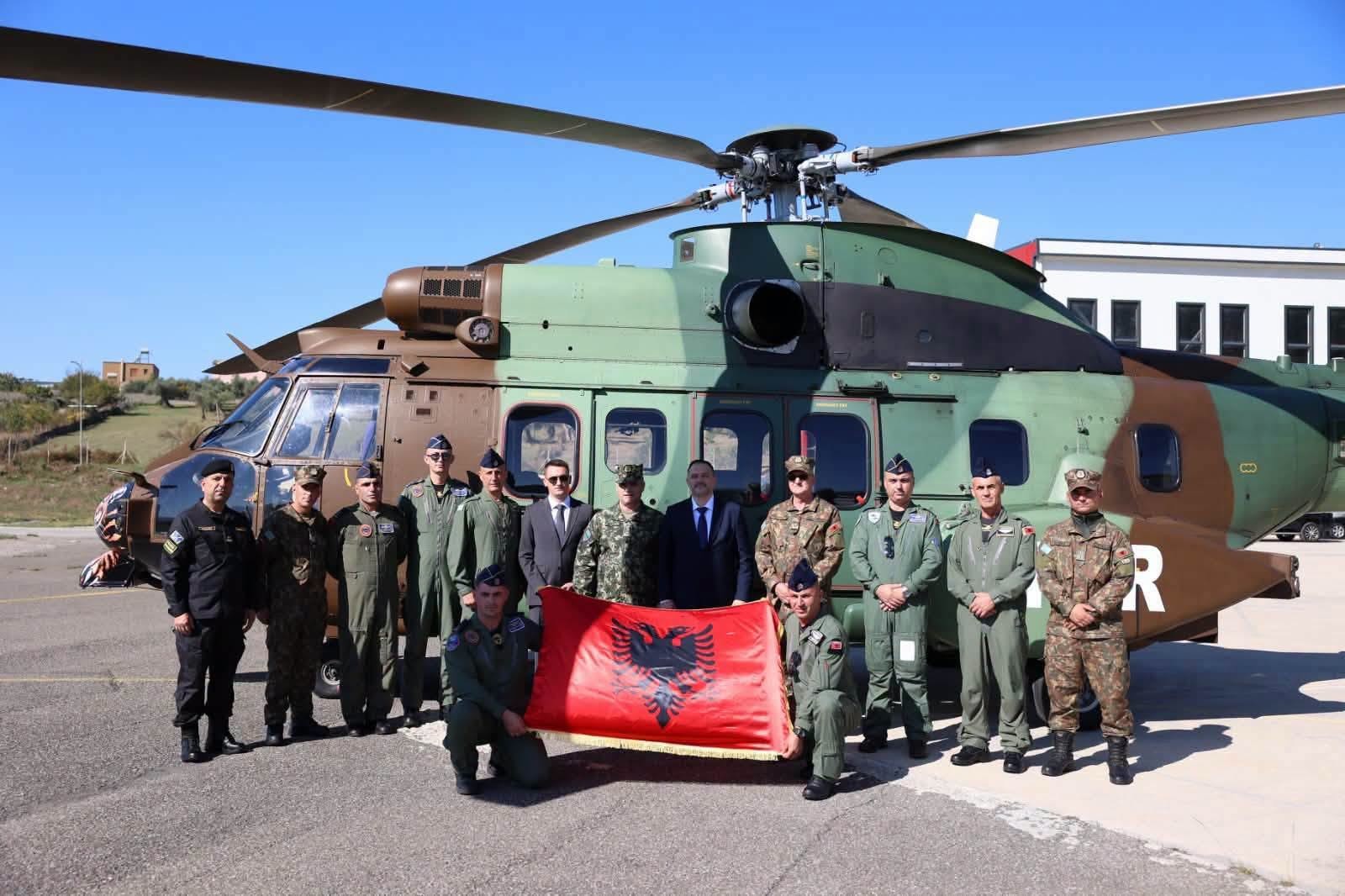 Hap historik: Forca Ajrore e Shqipërisë nis kontingjentin e parë drejt misionit të KFOR-it në Kosovë