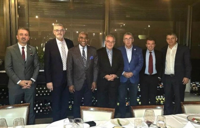Këshilli i Marrëdhënieve Shqiptaro-Amerikane zhvillon takim të rëndësishëm me kongresistin Gregory Meeks