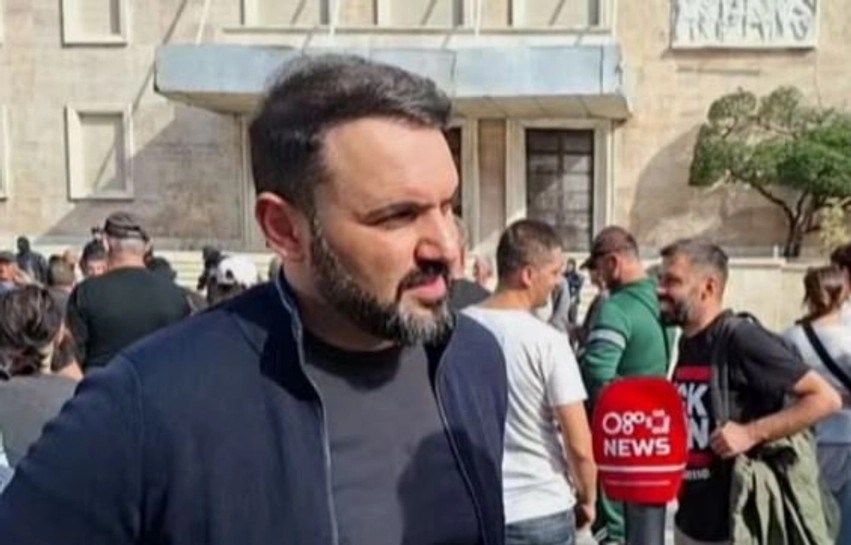 Këlliçi: S’kërkojmë protagonizëm, demokratët bashkohen në marshimin drejt Ministrisë së Arsimit