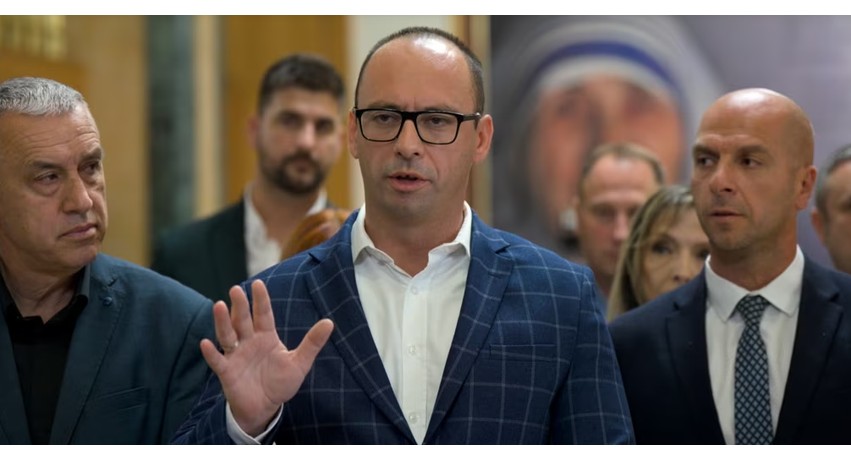 E ardhmja e pasigurt e Listës Serbe pas humbjes së Vuçiqit: "Asgjë nuk do të jetë më njësoj"