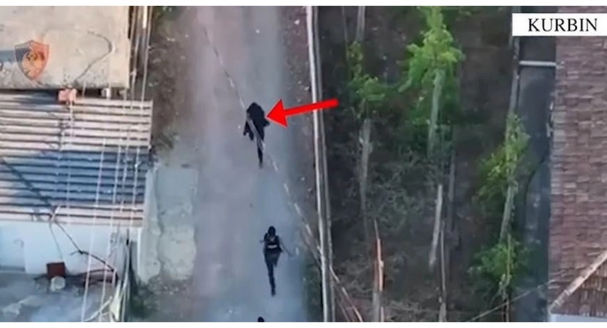 Skenar si në Hollywood në Mamurras: I riu i armatosur përplas makinën e policisë gjatë ndjekjes, bie në pranga Edmir Xhaferri
