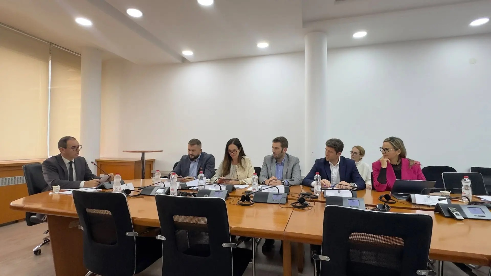 Dritë jeshile për ndryshimet ligjore kundër pastrimit të parave dhe financimit të terrorizmit