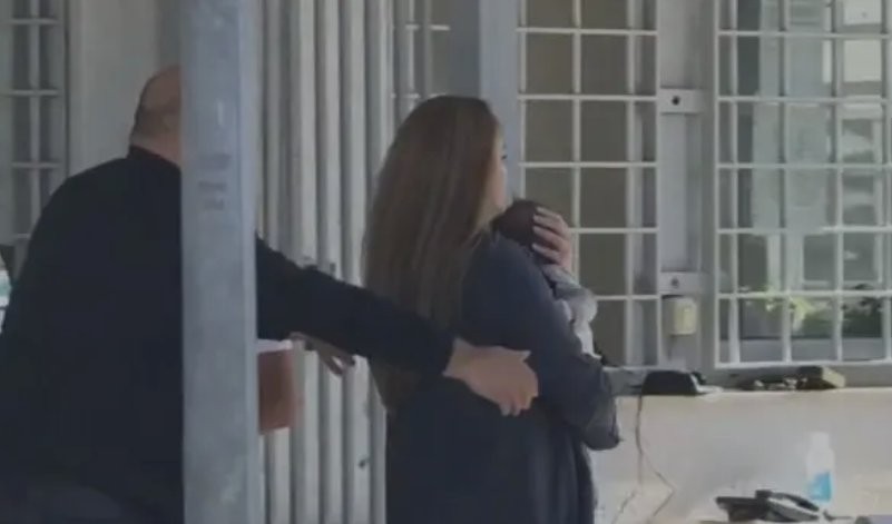 Erion Veliaj ndërmerr grevë urie në burgun e Fierit, familjarët e vizitojnë në qeli