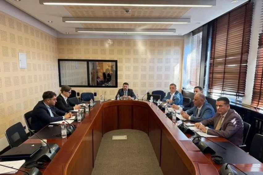 Komisioni parlamentar për AKI-në mblidhet për buxhetin e vitit 2026