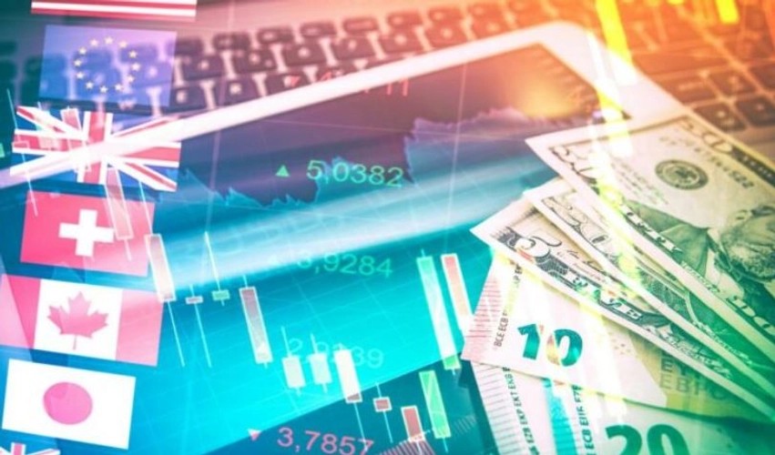 Tregu valutor sot: Si po këmbehen Euro, Dollari dhe valutat e tjera me Lekun