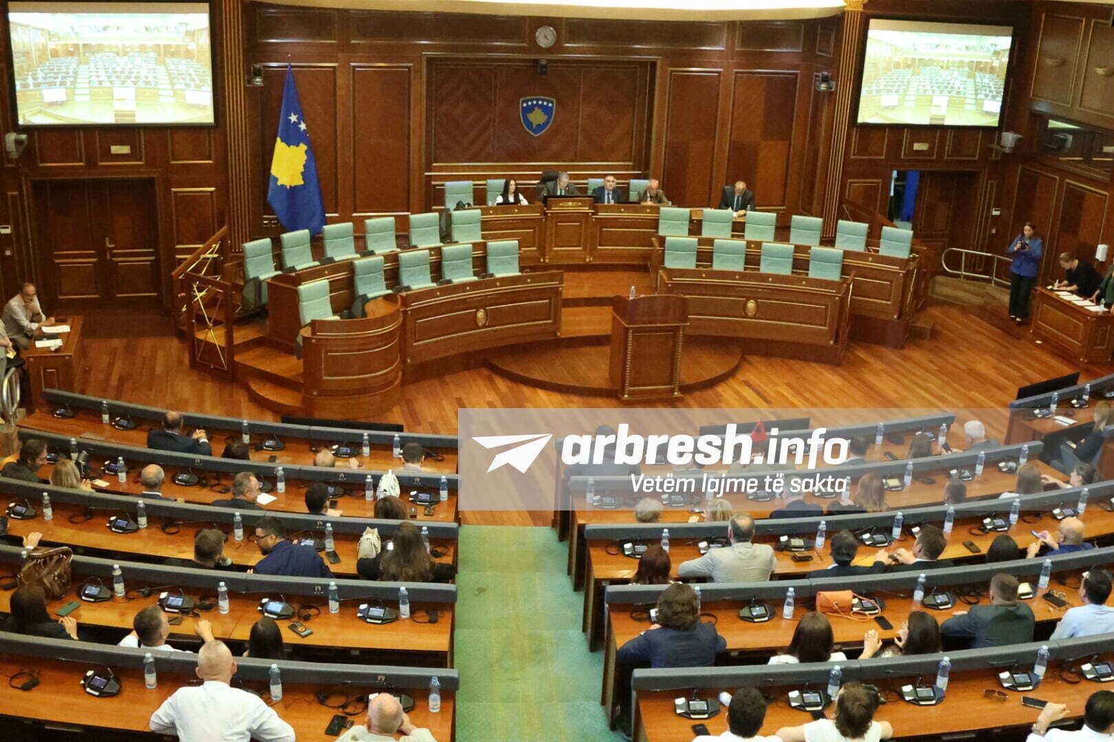 Seanca e re e Kuvendit: Zgjedhjet në BQK dhe RTK në fokus të deputetëve