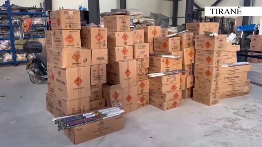 Operacioni “Fireworks 3”: Të paktën 1853 fishekzjarre për protestat e dhunshme, pranga 51-vjeçarit në Tiranë