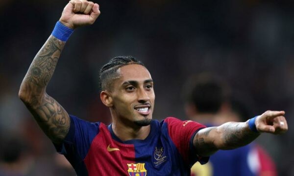 Alarm te Barcelona: Raphinha lëndon muskujt me Brazilin dhe kërkon urgjentisht vlerësim mjekësor