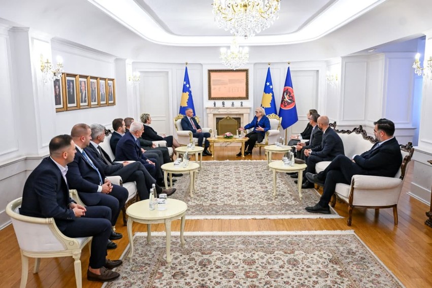 Bashkimi historik i shqiptarëve të Luginës, Presidentja Shiroka Pula jep mesazhin e fortë para zgjedhjeve