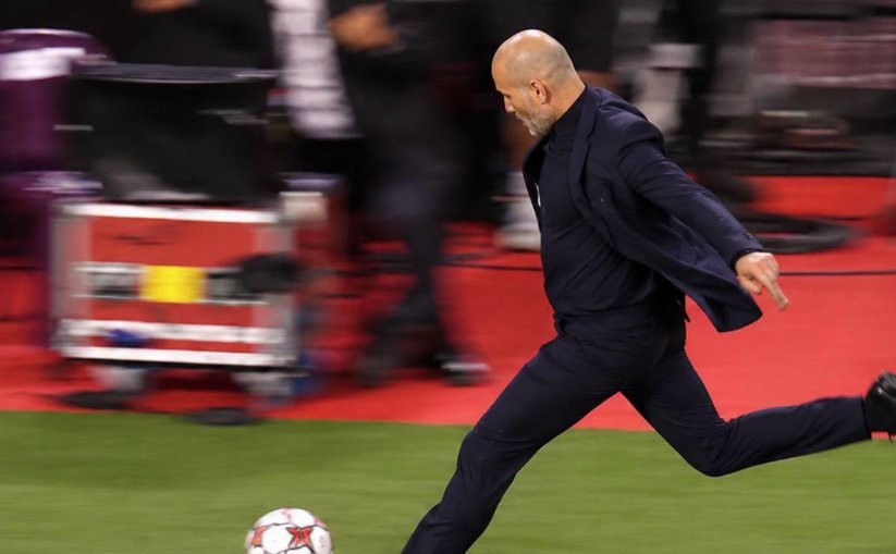Zidane shpërthen në festë pas golit të Olises, reagimi i tij bëhet viral