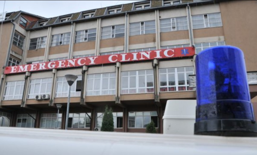 Revolucion në shëndetësi: Mbërrijnë në QKUK protezat e para të gjurit, nis decentralizimi i listave të pritjes