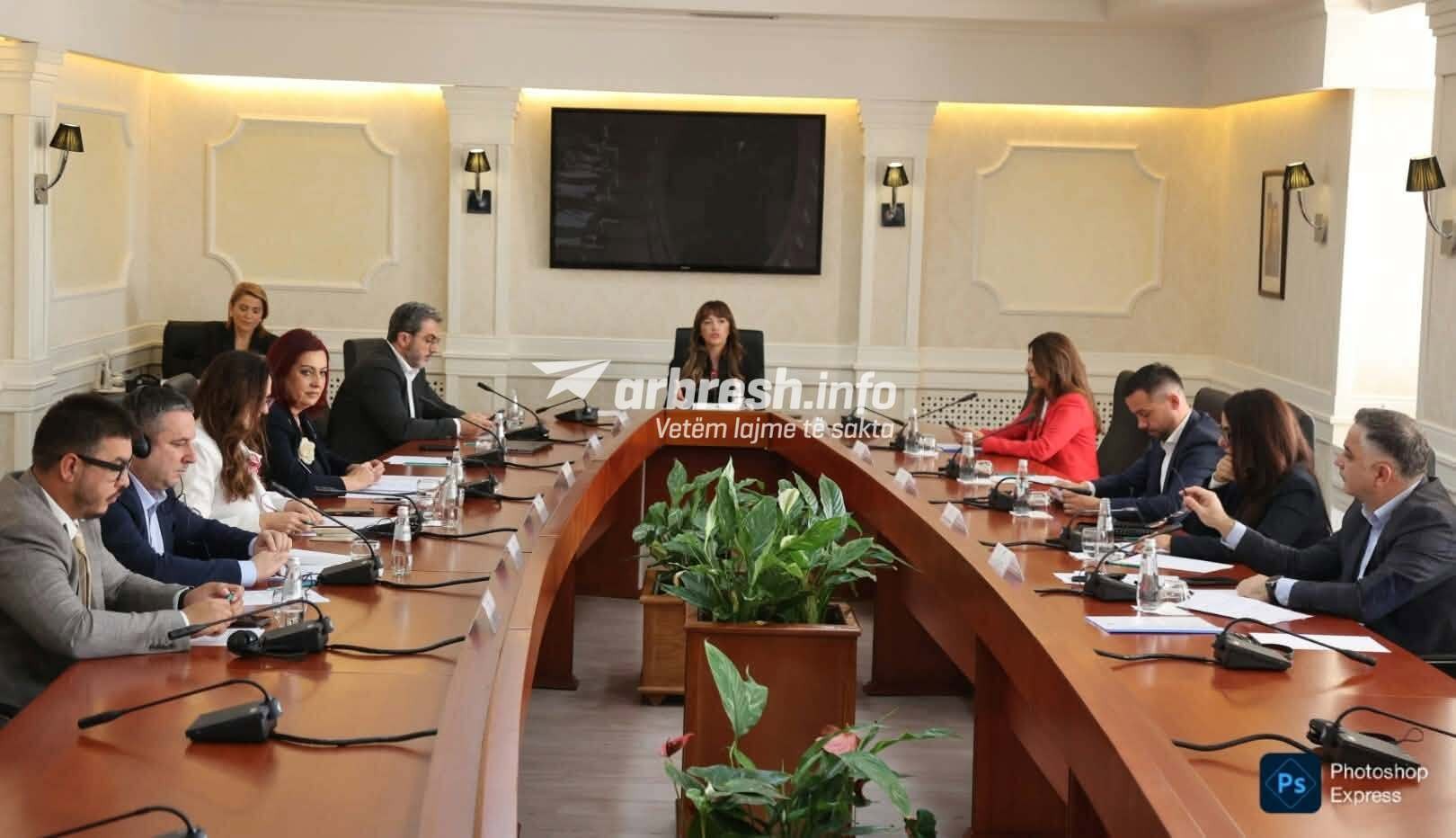 Kryesia e Kuvendit mblidhet për të vendosur për hapat e ardhshëm dhe seancën e radhës