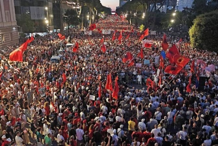 Dita e 119-të e protestës: Qytetarët nuk tërhiqen, kërkojnë largimin e Ramës dhe veprimin e SPAK-ut