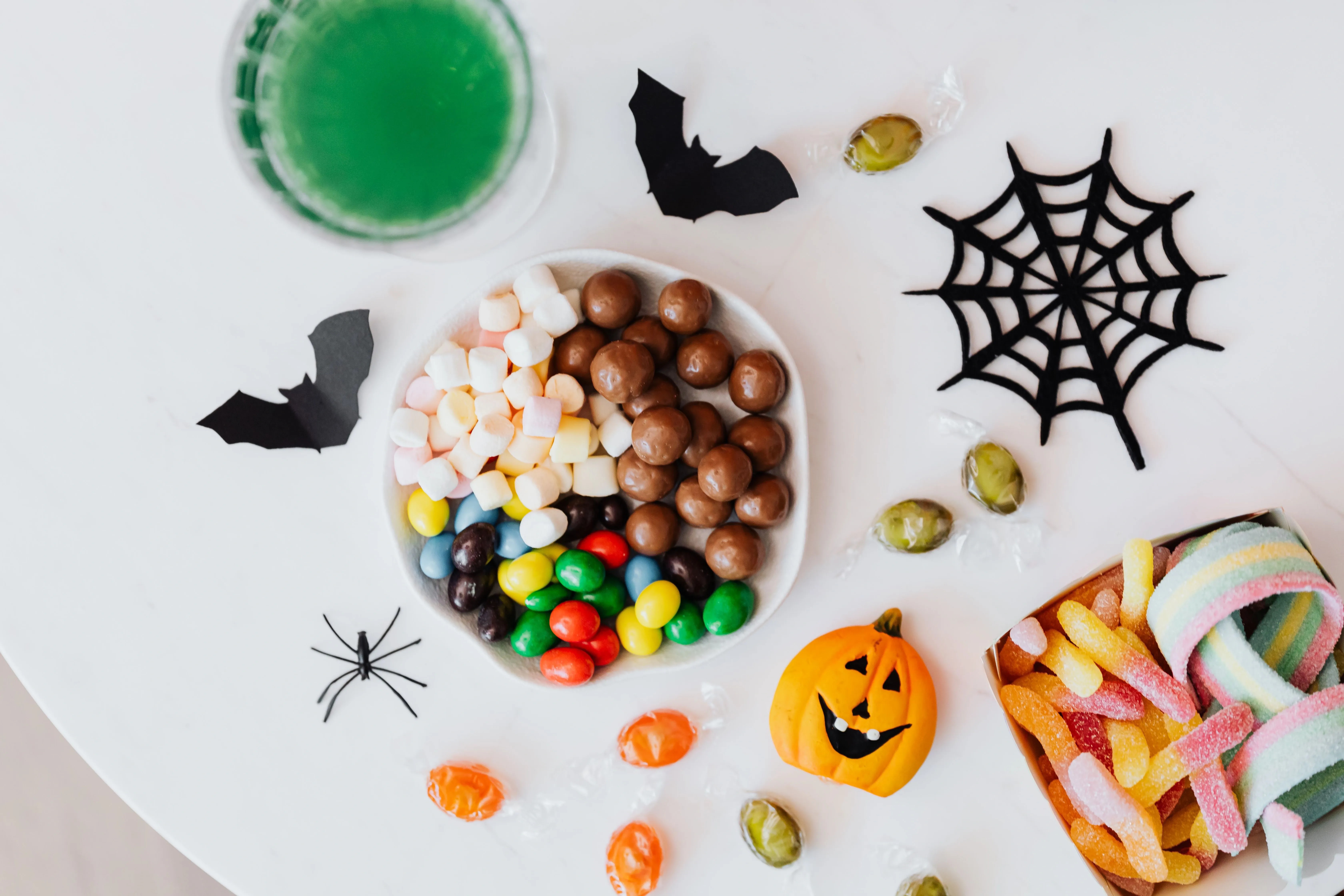 Opsionet e ëmbla dhe të shëndetshme për të shijuar festën e Halloween-it pa faj
