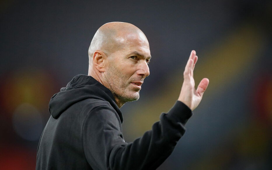Detajet e kontratës: Kjo është paga marramendëse e Zinedine Zidane në krye të Francës