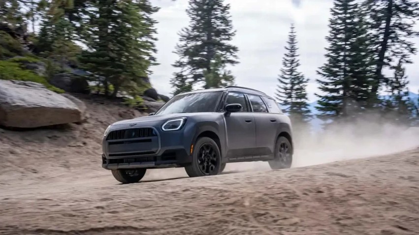 Gati për aventurë: MINI sjell versionin e fuqishëm Untamed për modelin Countryman