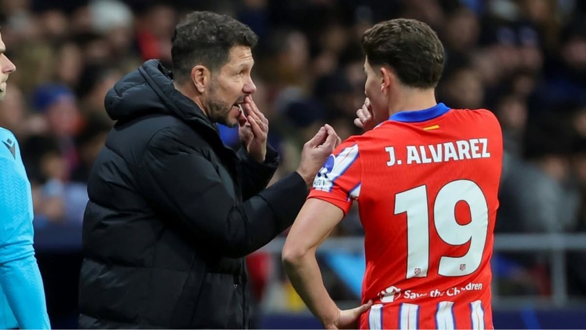 Simeone i thur elloge Alvarezit: Trajneri i Atletico Madridit shpreh besim të plotë te sulmuesi