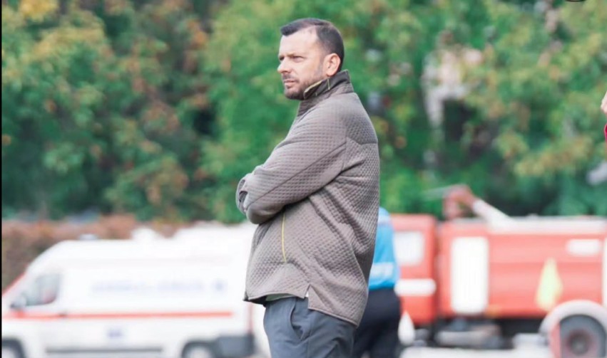 Bledi Shkëmbi shkëlqen në Maqedoninë e Veriut: Trajneri shqiptar shpallet më i miri i javës