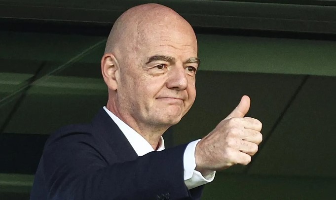 Krizë në FIFA: Katër kampionatet më të mëdha evropiane kërkojnë reforma rrënjësore dhe i shpallin luftë Infantinos