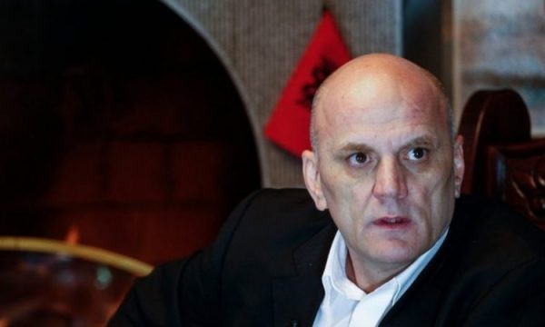 Gani Geci dërgohet me urgjencë në Spitalin e Pejës pas problemeve shëndetësore