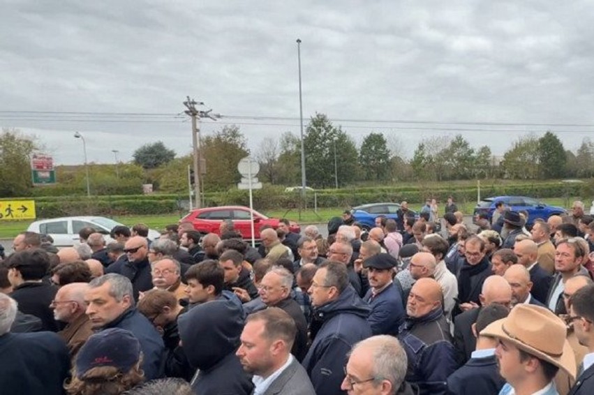 Valë protestash në Francë: Mijëra qytetarë dalin në rrugë kundër ekstremit të djathtë dhe Marine Le Pen