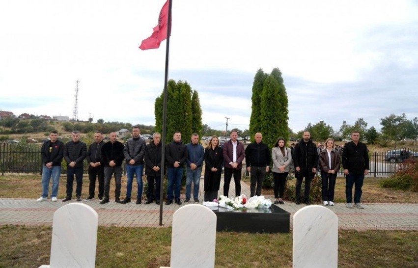 Drenasi përkujton heronjtë e 26 shtatorit: Homazhe dhe nderime për sakrificën e familjes Deliu dhe dëshmorët e lirisë