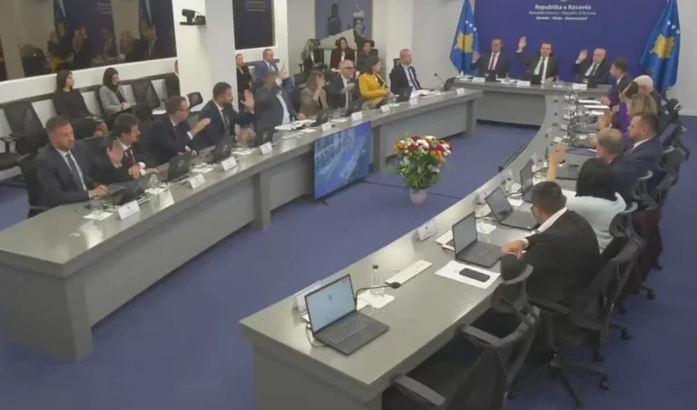 Mungesa e Gërvallës bie në sy: Qeveria formon Grupin Punues për çështjen e ish-krerëve të UÇK-së në Hagë