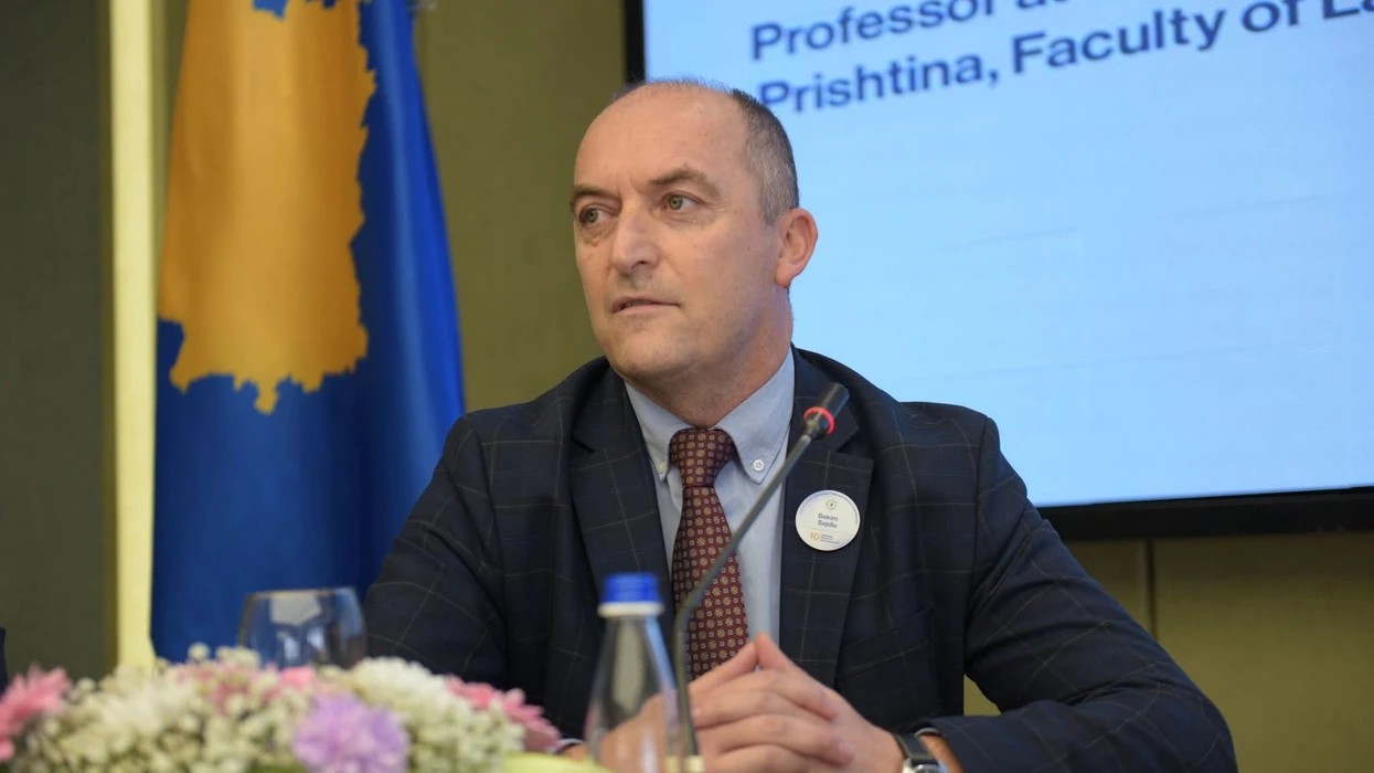Bekim Sejdiu përshëndet zgjedhjen e presidentes: Kosova shmangu krizën, kemi një intelektuale në krye të shtetit