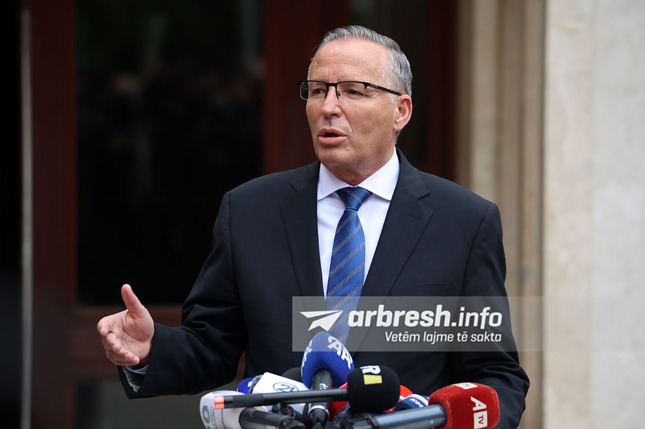 Bedri Hamza vë vijën e kuqe: S’ka negociata për Presidentin pa u miratuar ligji për Gjykatën Speciale