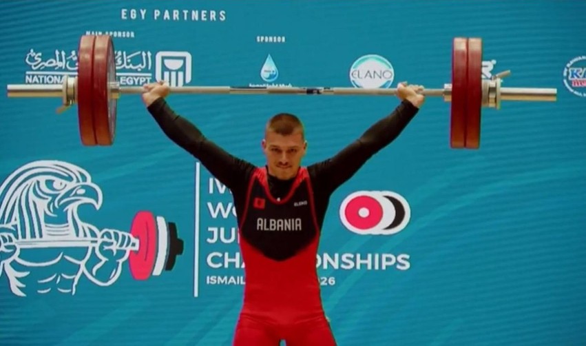Nisje e mbarë në Durrës, Samoel Rrasa i dhuron Shqipërisë medaljen e parë në Europianin e peshëngritjes