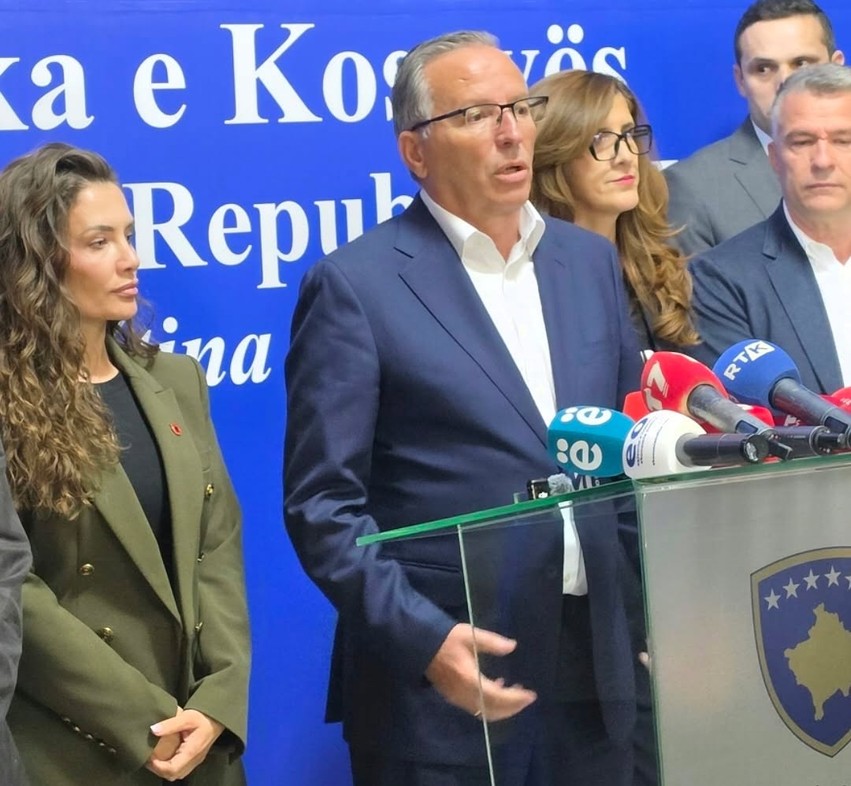 Hamza paralajmëron: Pa miratimin e ligjit për Specialen, e gjithë procedura nis nga e para