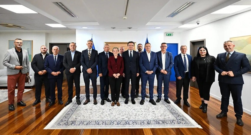 Kurti: Koalicioni i shqiptarëve në Serbi shënoi rezultatin më të lartë zgjedhor që nga viti 2000