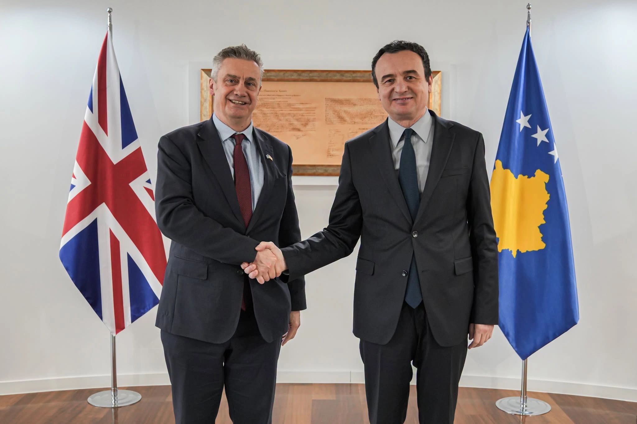Hargreaves: Partitë në Kosovë të tregojnë përgjegjësi e bashkëpunim për ta zgjedhur presidentin