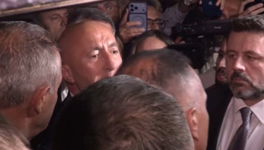 Ramush Haradinaj mes protestuesve në Prishtinë: Jemi të shqetësuar për fatin e vendit