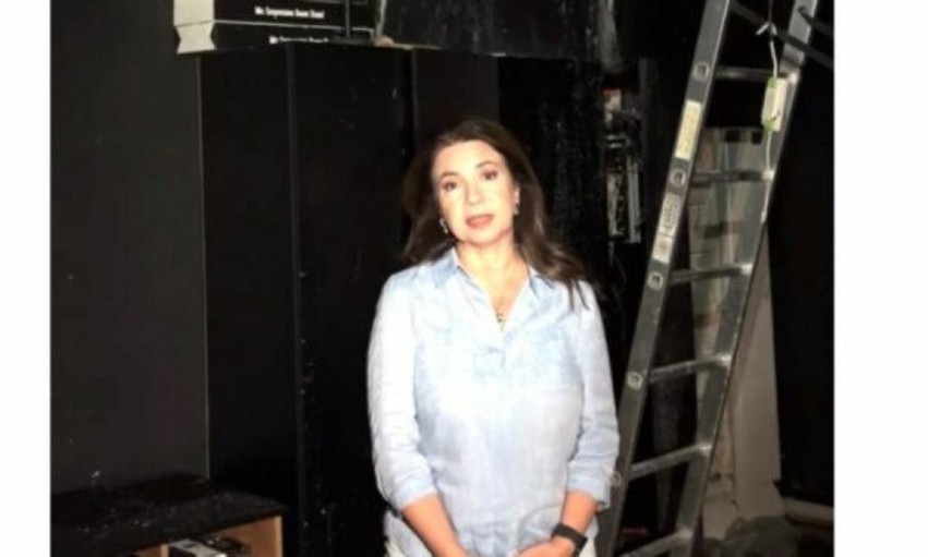 Zjarr dhe dëme të rënda në zyrat e “Dritare TV”, reagon gazetarja Rudina Xhunga: Kishim fat që shpëtuam njerëzit
