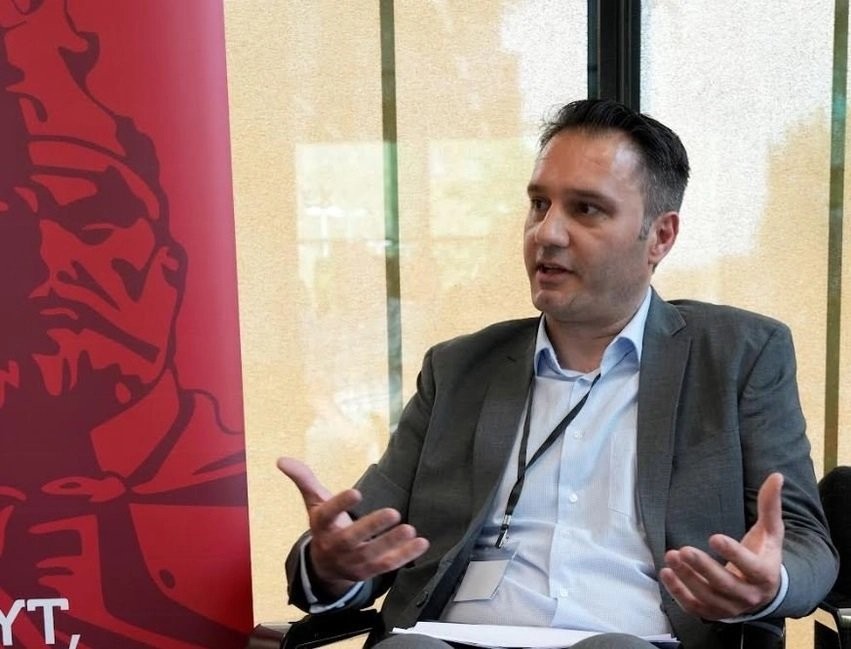 Kosova përballë sfidës identitare: Si po rrezikon mendësia e vjetër rrugën drejt Bashkimit Europian