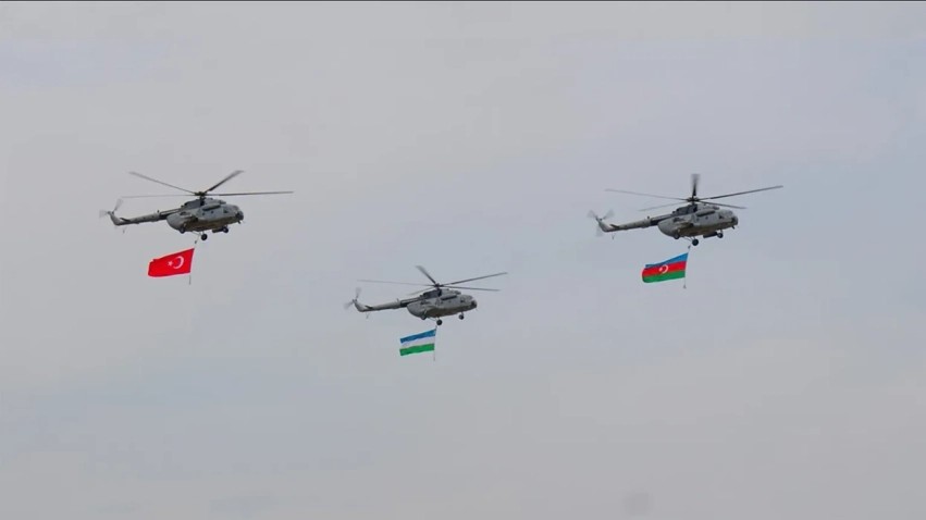 Aleanca strategjike: Azerbajxhani, Turqia dhe Uzbekistani nisin manovrat e mëdha ushtarake në Karabak