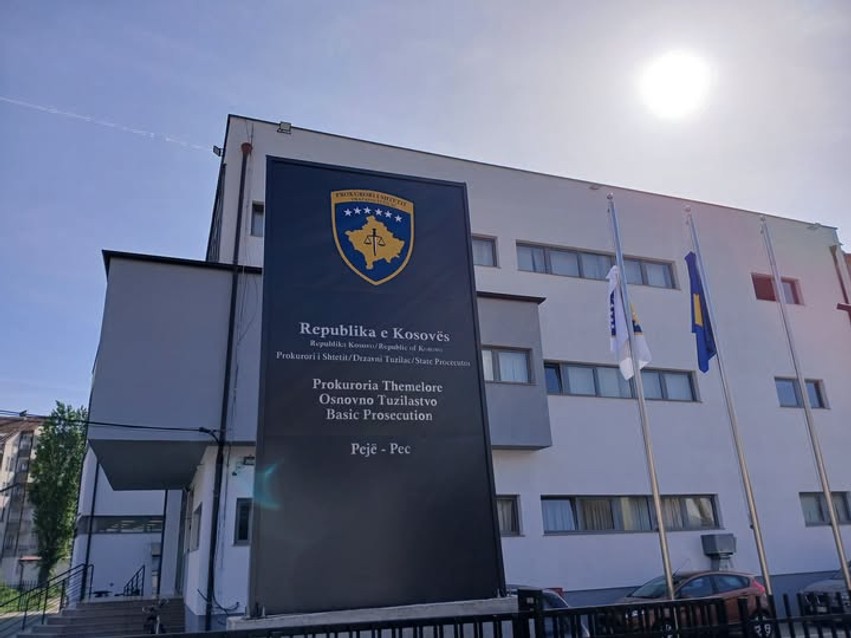 Aktivitete të paligjshme: Prokuroria kërkon paraburgim dhe arrest shtëpiak për dy të dyshuar për kultivim narkotikësh