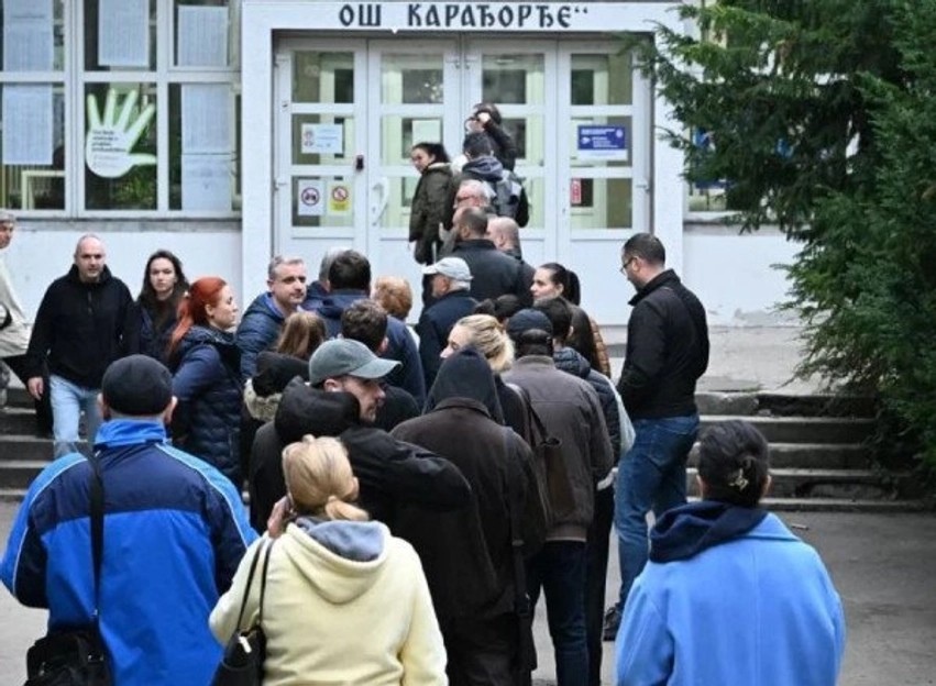 Zgjedhjet në Serbi: Si u orientua vota e komunitetit serb në Kosovë?