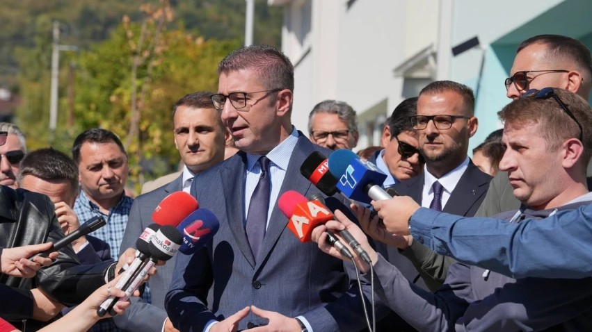 Mickoski: Von der Leyen e cilësoi si frymëzuese punën e kabinetit qeveritar drejt BE-së