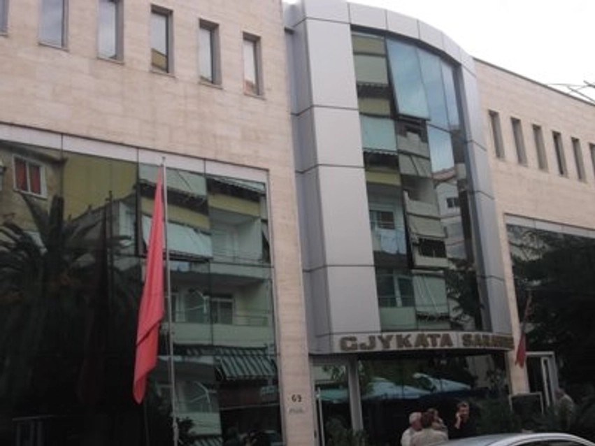Goditja e trafikut të drogës në Sarandë dhe Ksamil: Gjykata liron gjysmën e të arrestuarve, vetëm 9 në qeli