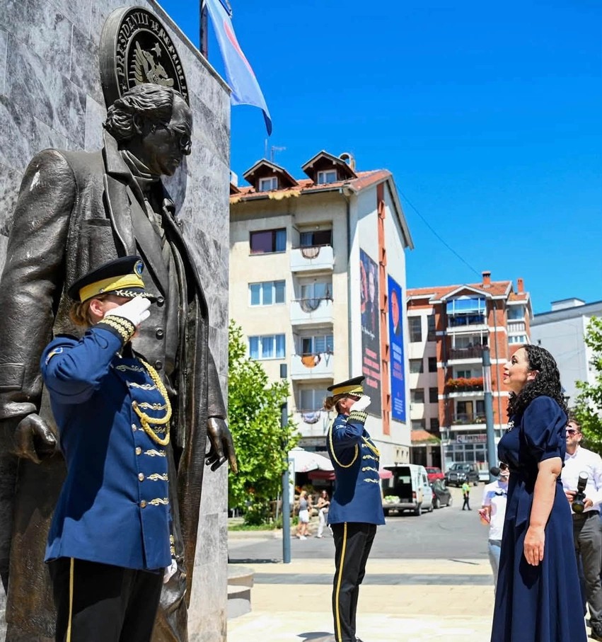 Osmani: Trashëgimia jonë historike lidh emrin e Adem Jasharit me atë të Ibrahim Rugovës