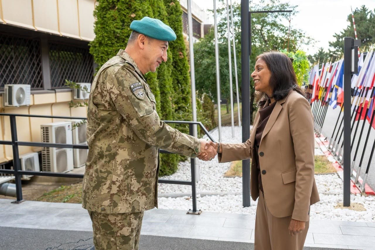 Washingtoni rikonfirmon angazhimin e palëkundur për KFOR-in dhe sigurinë në vend